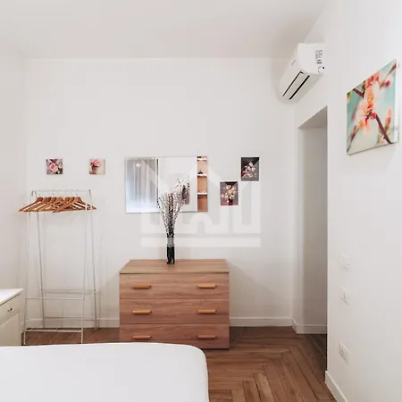 Apartment Gold Ferrara