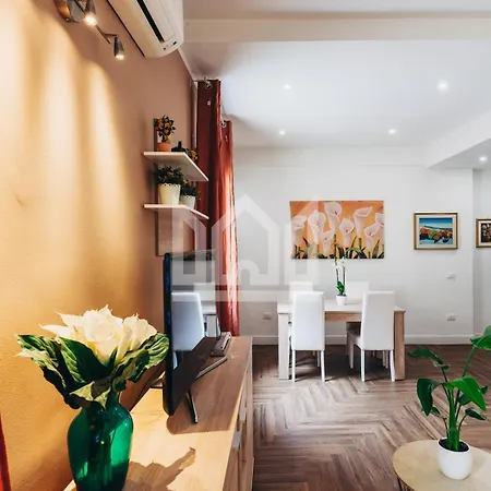 Gold Apartmán Ferrara