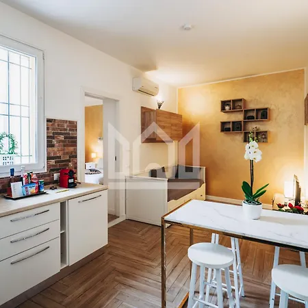 Gold Apartmán Ferrara