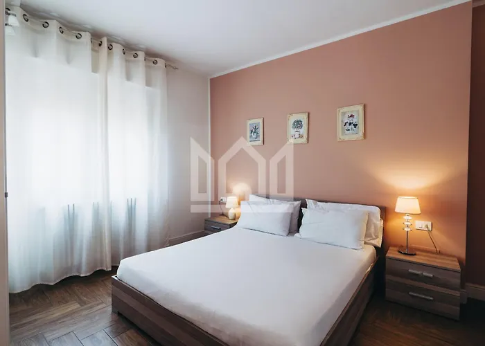 Gold Appartement Ferrara