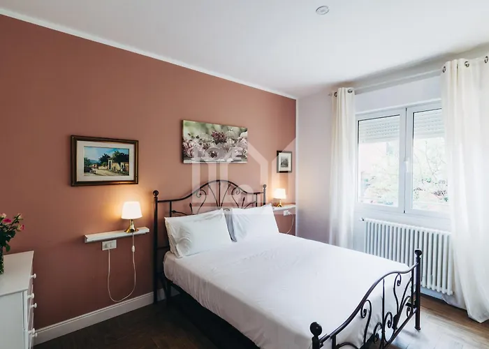 아파트 Gold 페라라